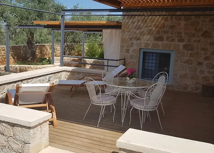 Гостевой дом Lithos 4*