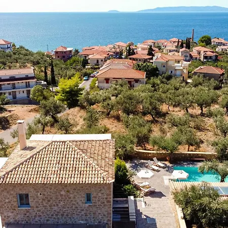 Lithos 4* Kardamyli