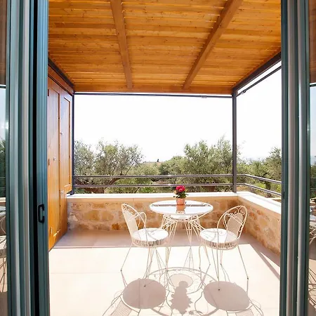 Lithos Maison d'hôtes 4*