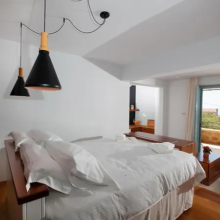 Maison d'hôtes Lithos 4*