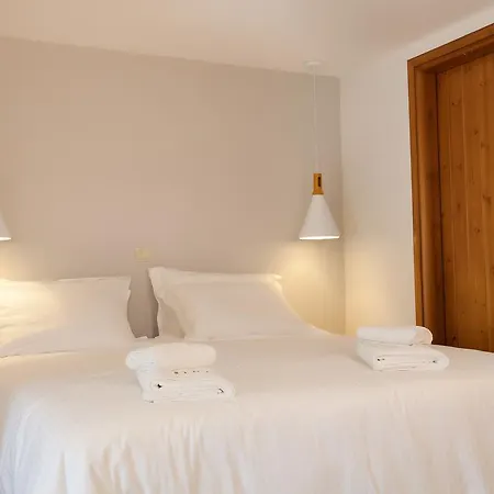 Lithos Maison d'hôtes 4*