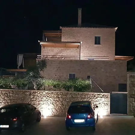 Lithos 4* Kardhamili