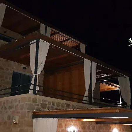 Lithos 4* Kardhamili