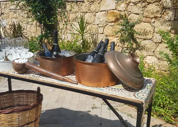 بيت ضيافة Lithos