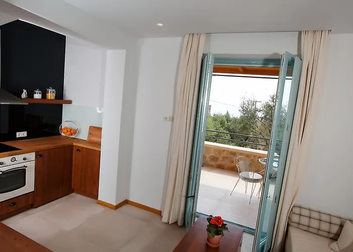 بيت ضيافة Lithos 4*