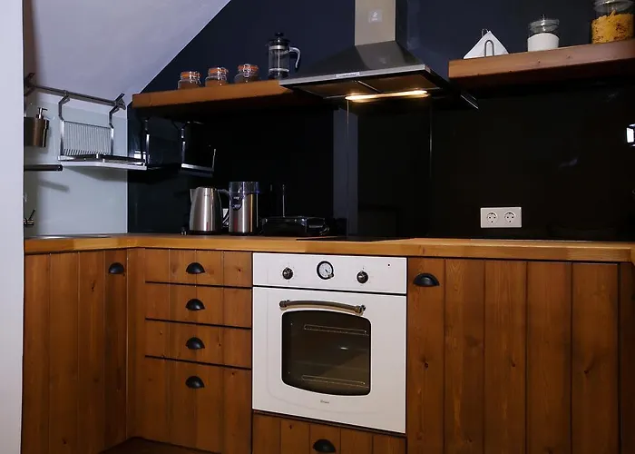 Lithos 4* Kardhamili