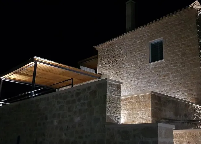 بيت ضيافة Lithos