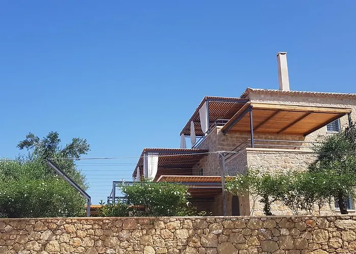 Lithos كارداميلي